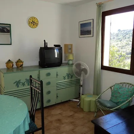 Santa Giulia Apartment *